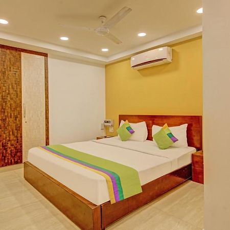 Itsy By Treebo - Dr Regency Hotel Nueva Delhi Exterior foto